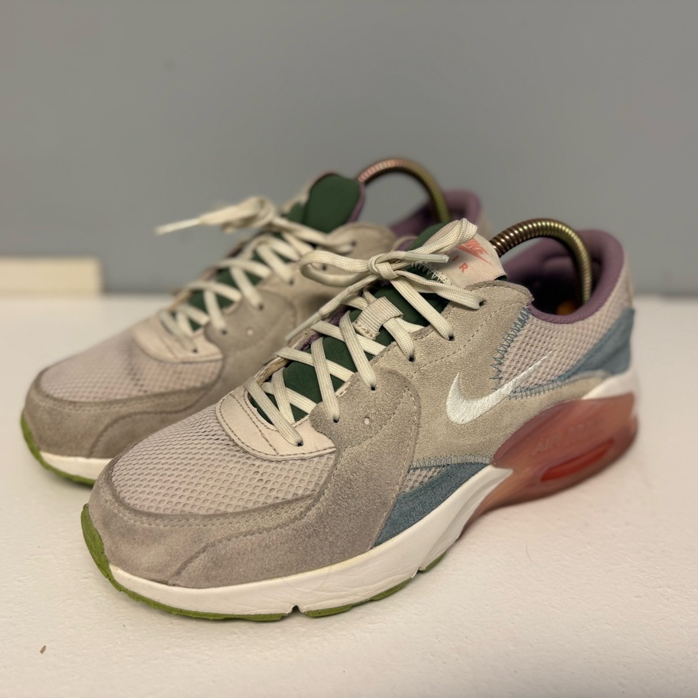 Nike Air Max Excee SUEDE Womens Size 10 Shoes Sneakers Blue Gray Pink CD5432-120